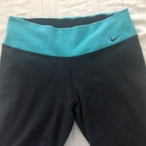 Nike leggings